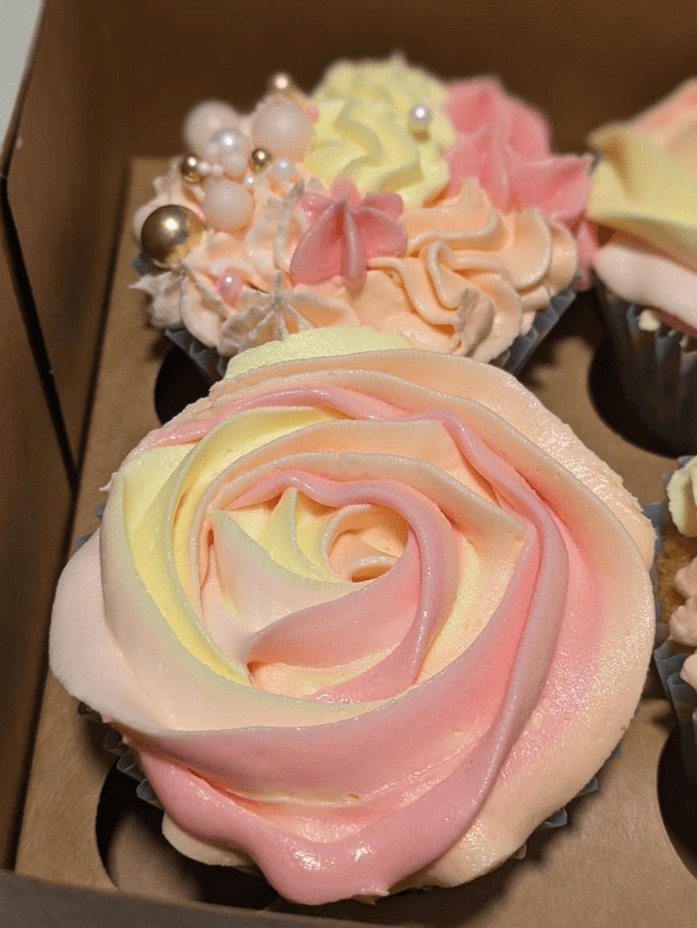 Cupcakes, box of 6