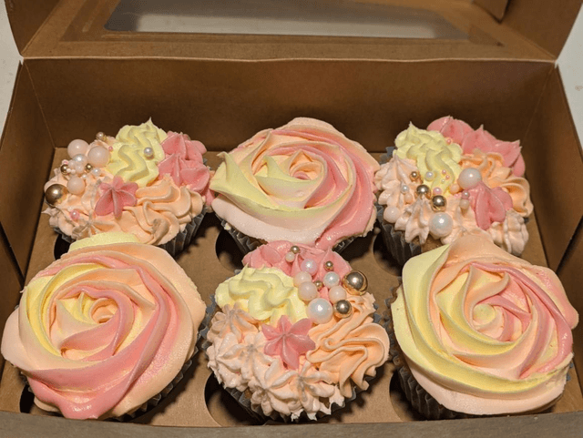 Cupcakes, box of 6